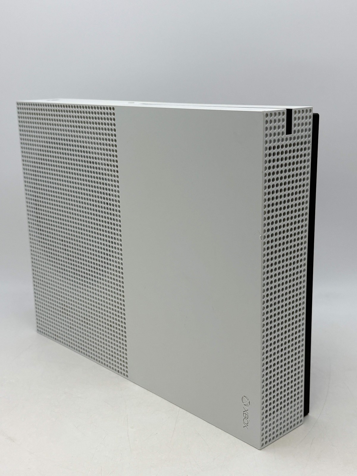 Microsoft Xbox One S 1681 500GB Standard Edition White Used