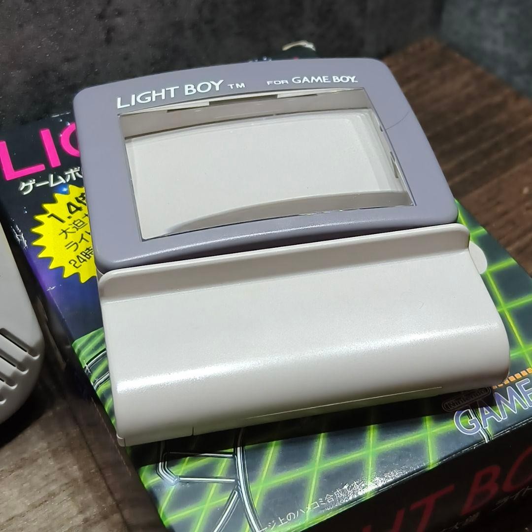 Game Boy AC Adapter Light Boy