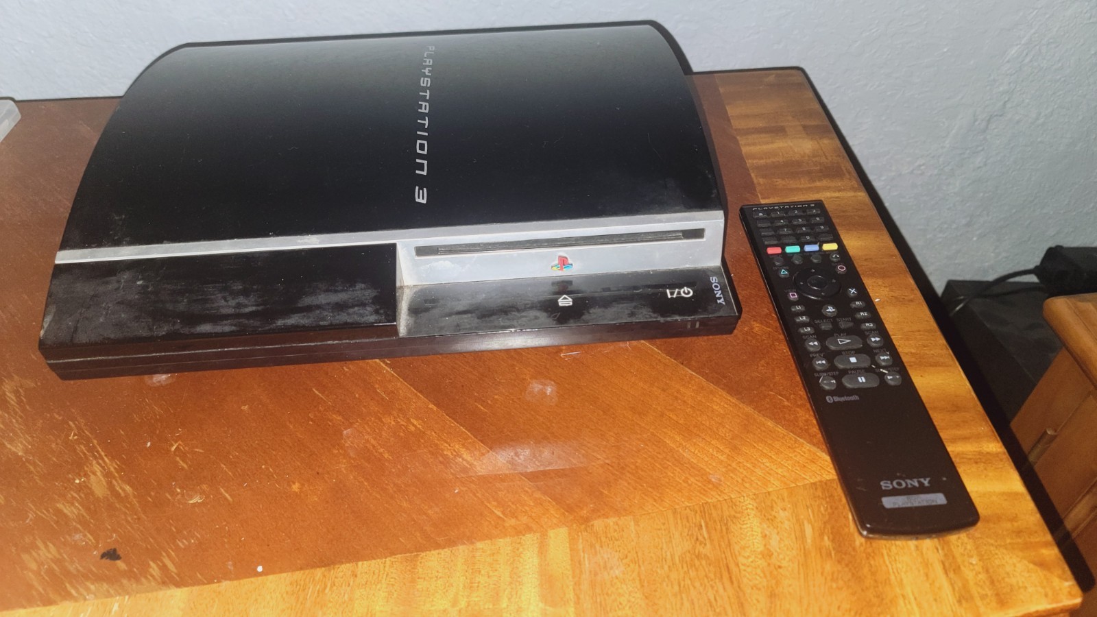 Sony Playstation 3 Ps3 Fat Console Only CECHG01 40gb w/Remote Parts / Repair