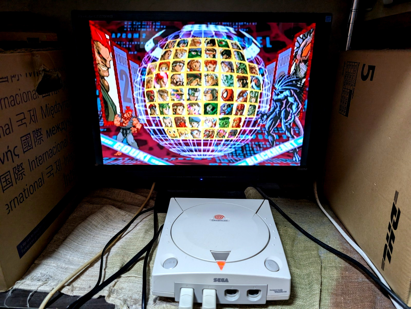 Dreamcast Console System Visual Memory 2 controllers Marvel VS Capcom 2 Japan