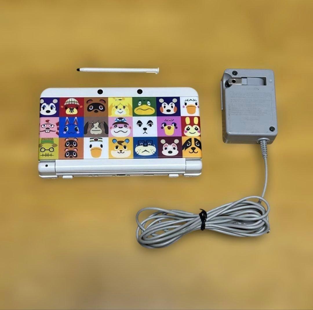 3DS/2DS/DS New Nintendo 3Ds White With Animal Crossing Customization Plate Japan