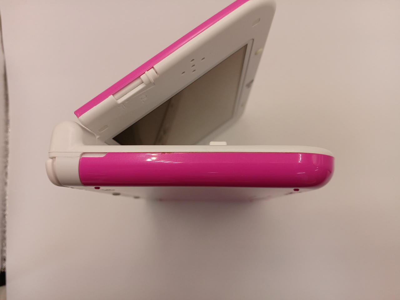 NEW 3DSLL Model RED 001 NINTENDO
