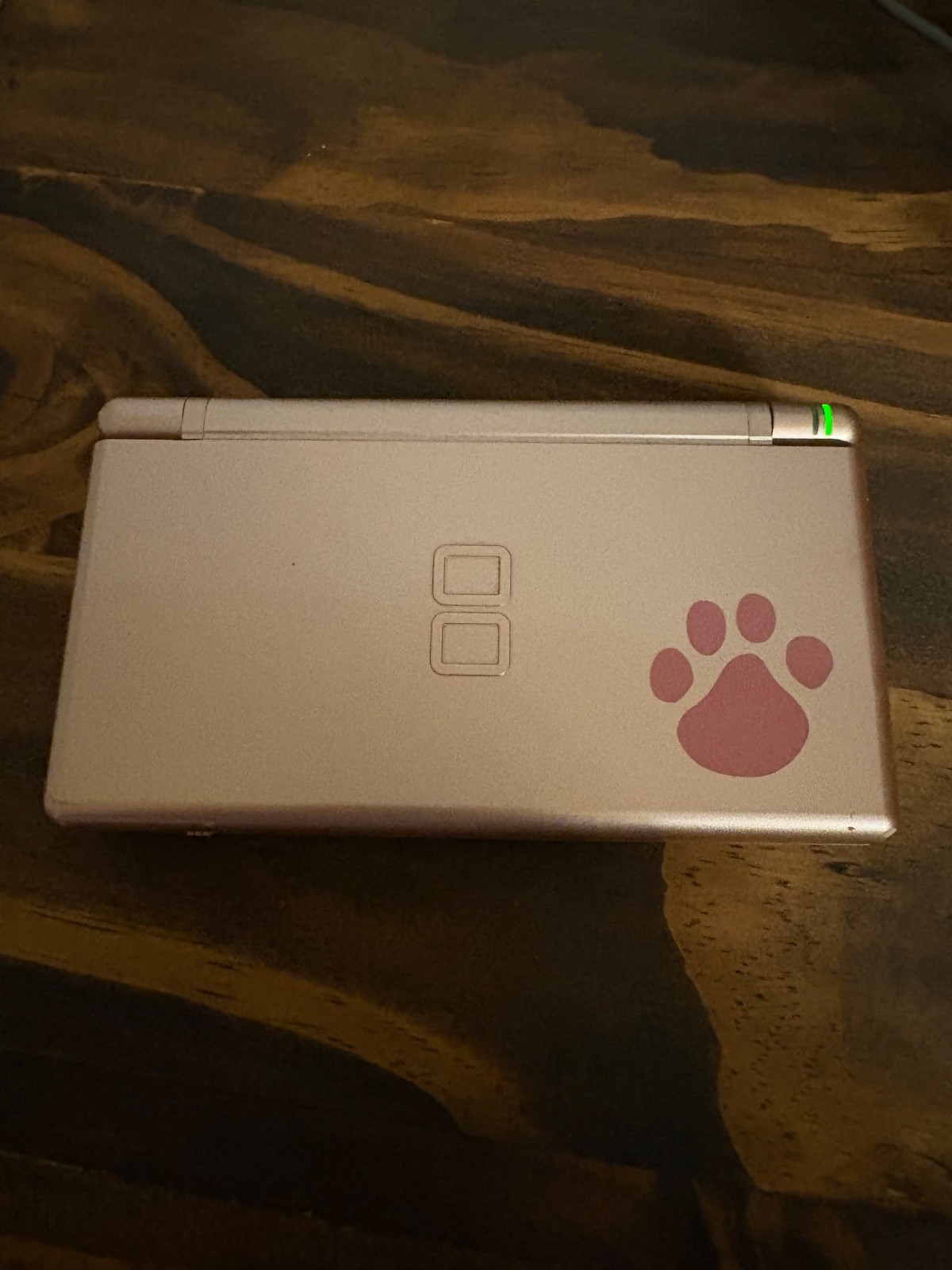 Nintendo DS Lite Video Game Console – Metallic Rose