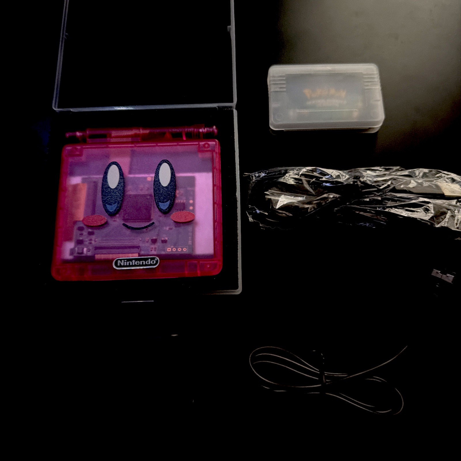 Nintendo Gameboy Advance SP Console – Kirby edition with Case, Chargers & Game