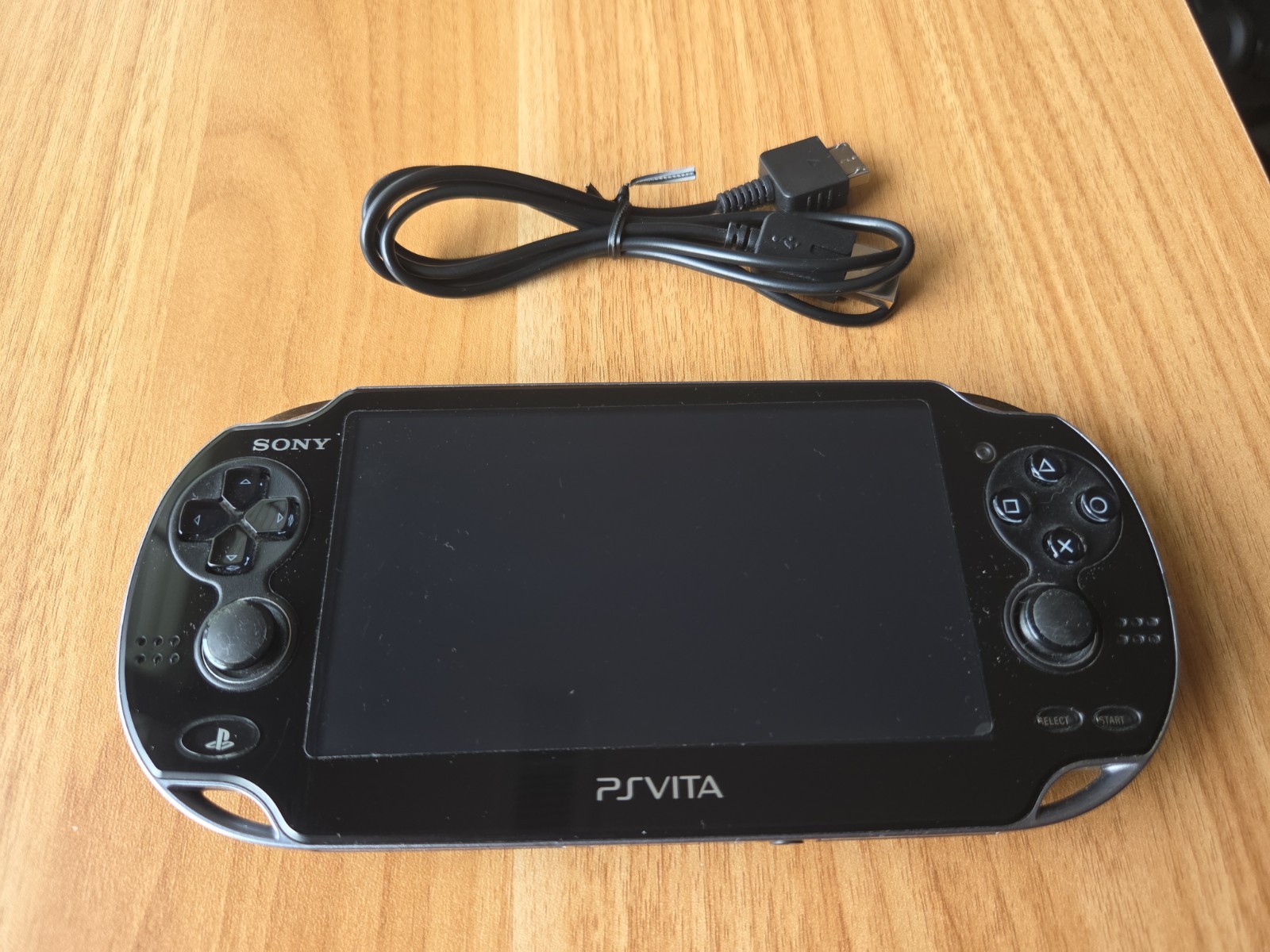 Sony Ps Vita PCH-1100 Crystal Black Model Console And Charger TESTED