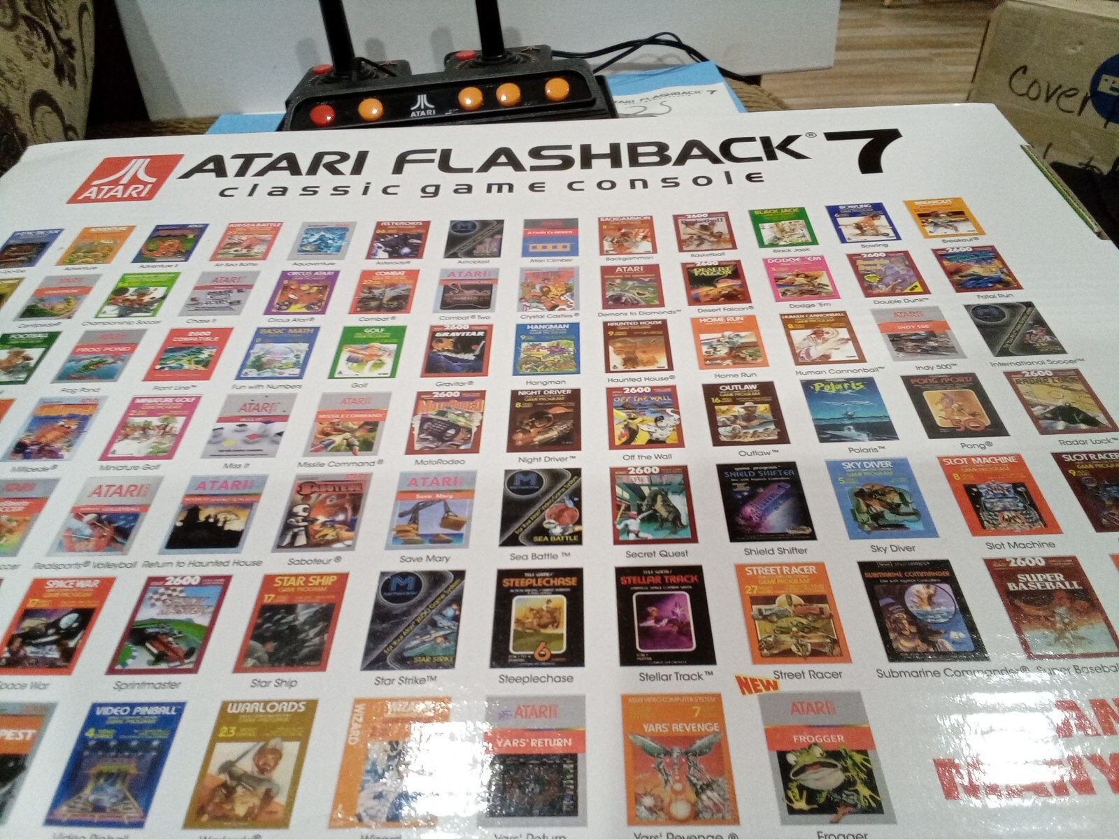 Atari Flashback 7 Deluxe Console Complete w/ Box Manual 4 Controllers 101 Games