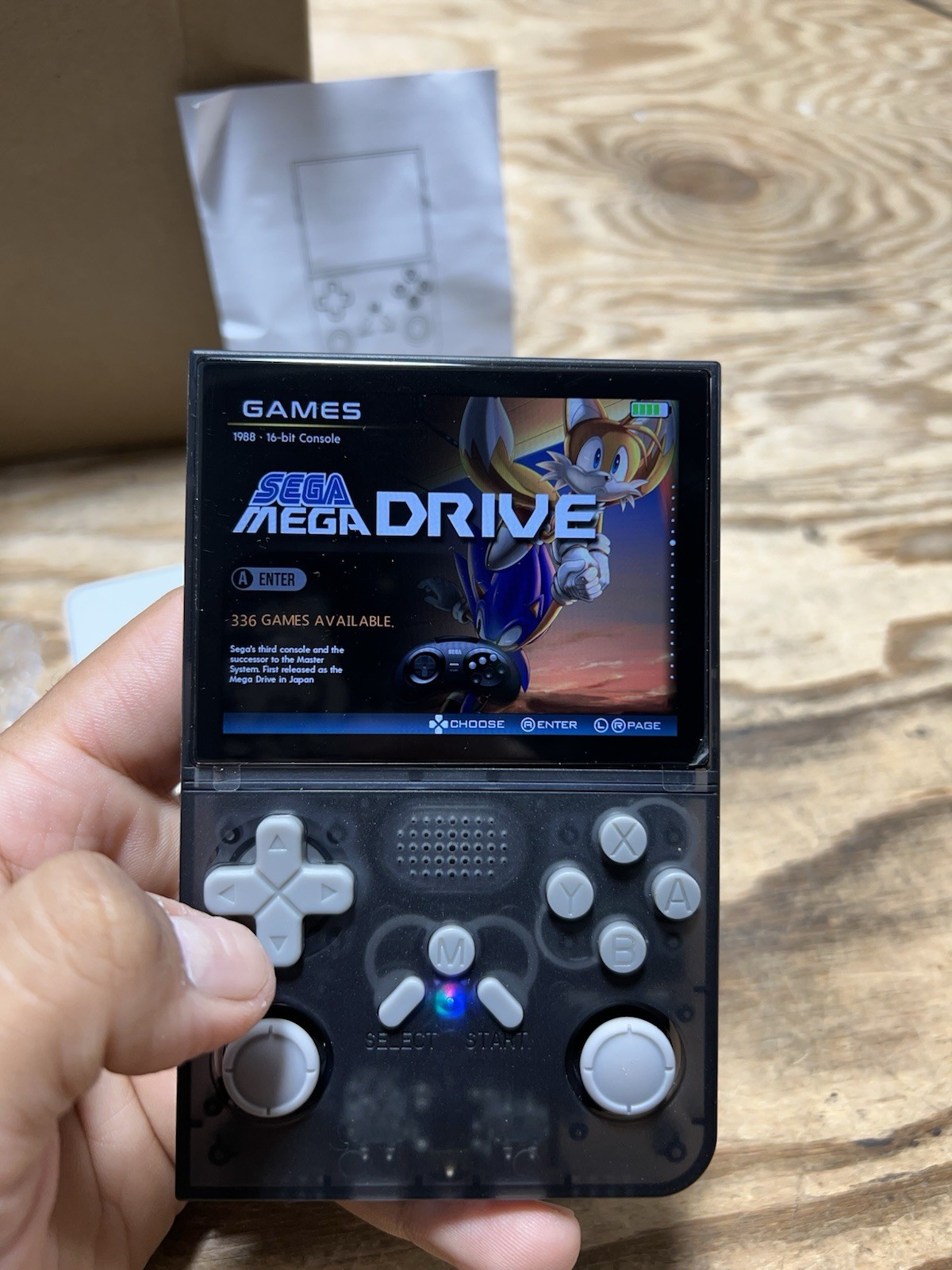 R40S PRO Retro Handheld Game Console – Portable 3.5″ IPS Screen, 16GB + 80GB