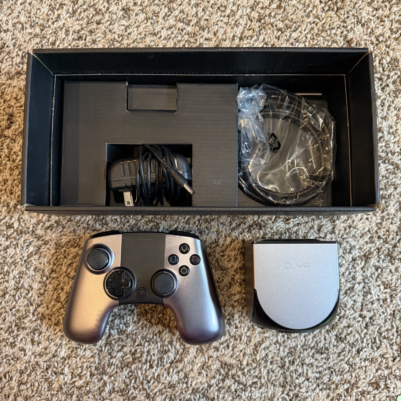 OUYA Game Console Silver w/Controller – ROC-00001-NA – Model OUYA1