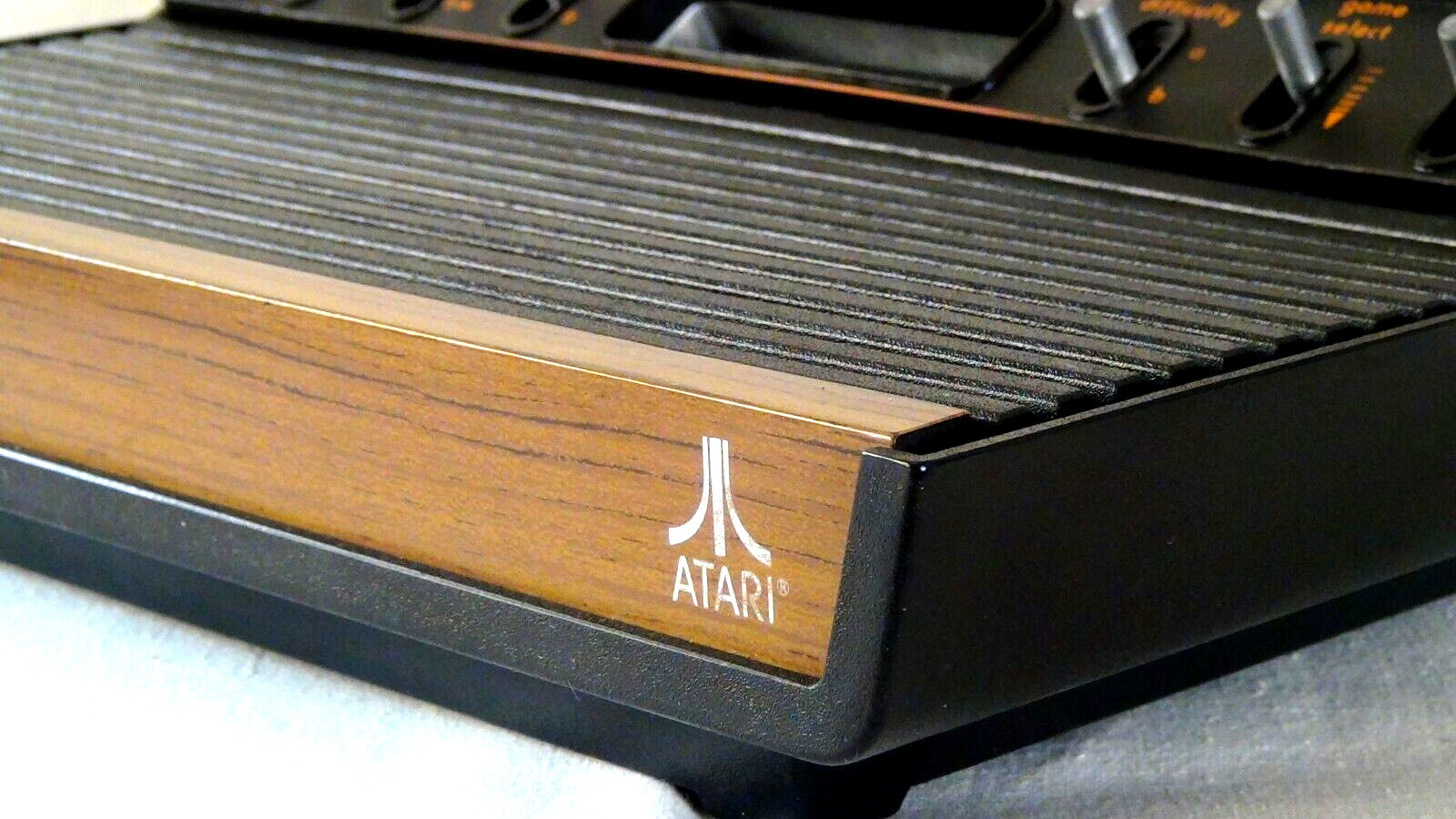 VINTAGE ATARI COMPUTER VIDEO SYSTEM MODEL CX-2600U