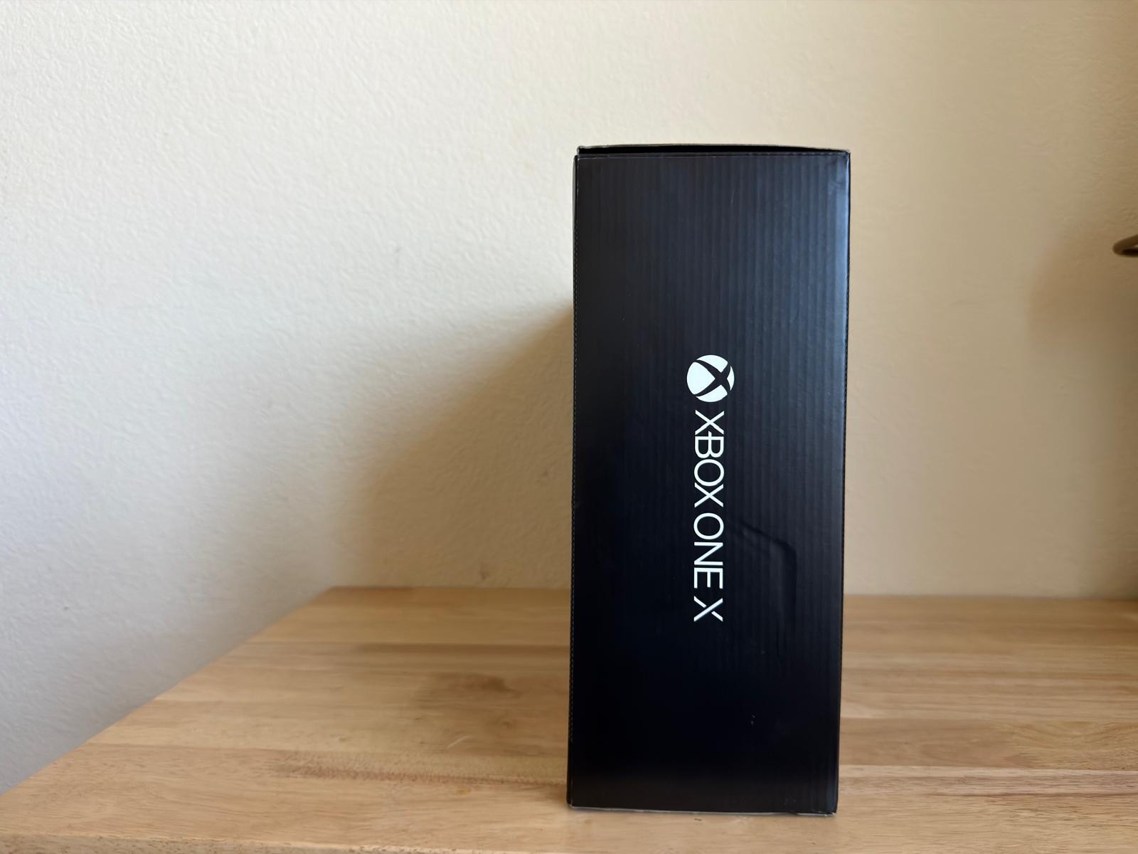 XBox One X PROJECT SCORPIO EDITION Console 1TB SSD – 2 Controllers.