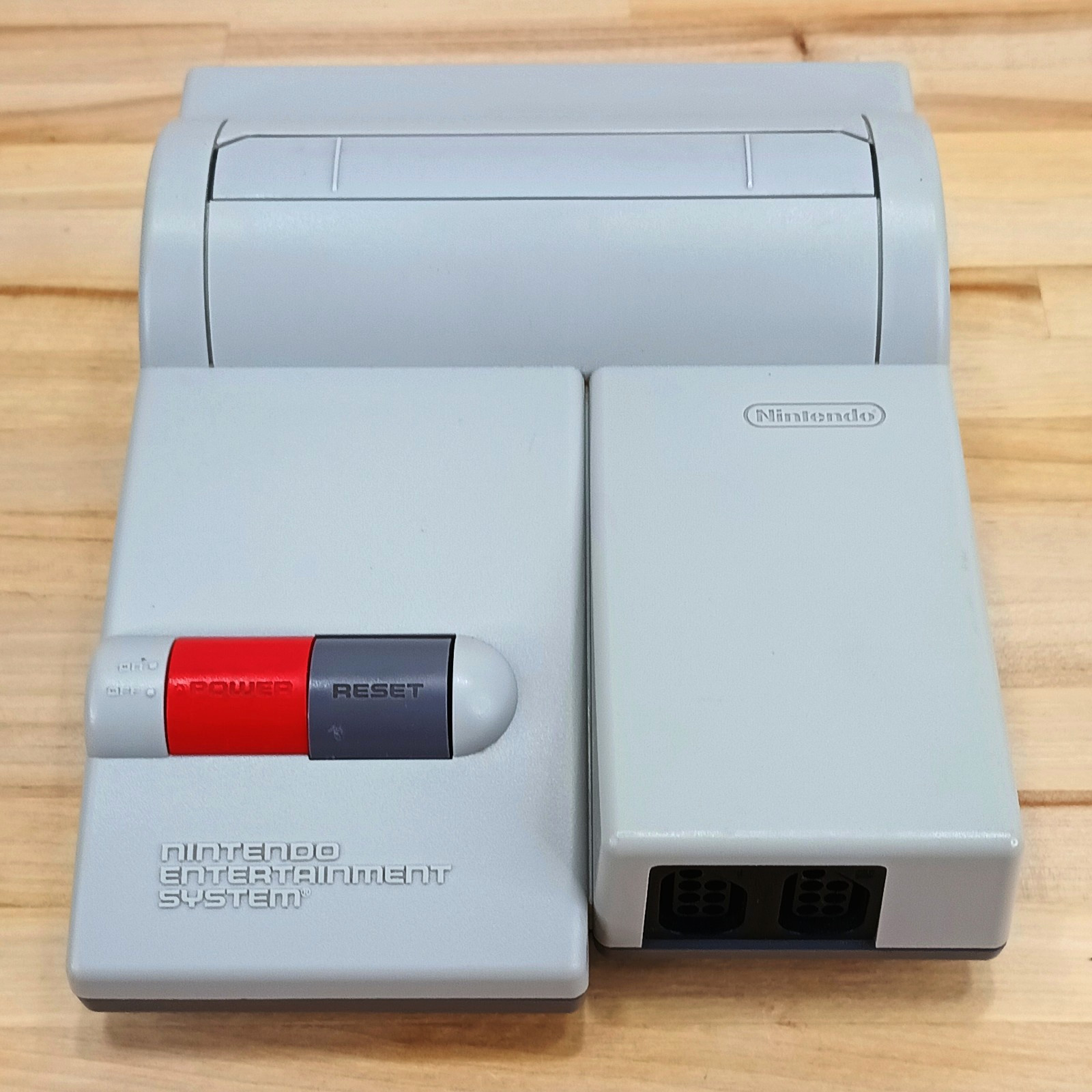 Nintendo NES Console Control Deck NES-101 Top Loader Gray *CONSOLE ONLY* Tested