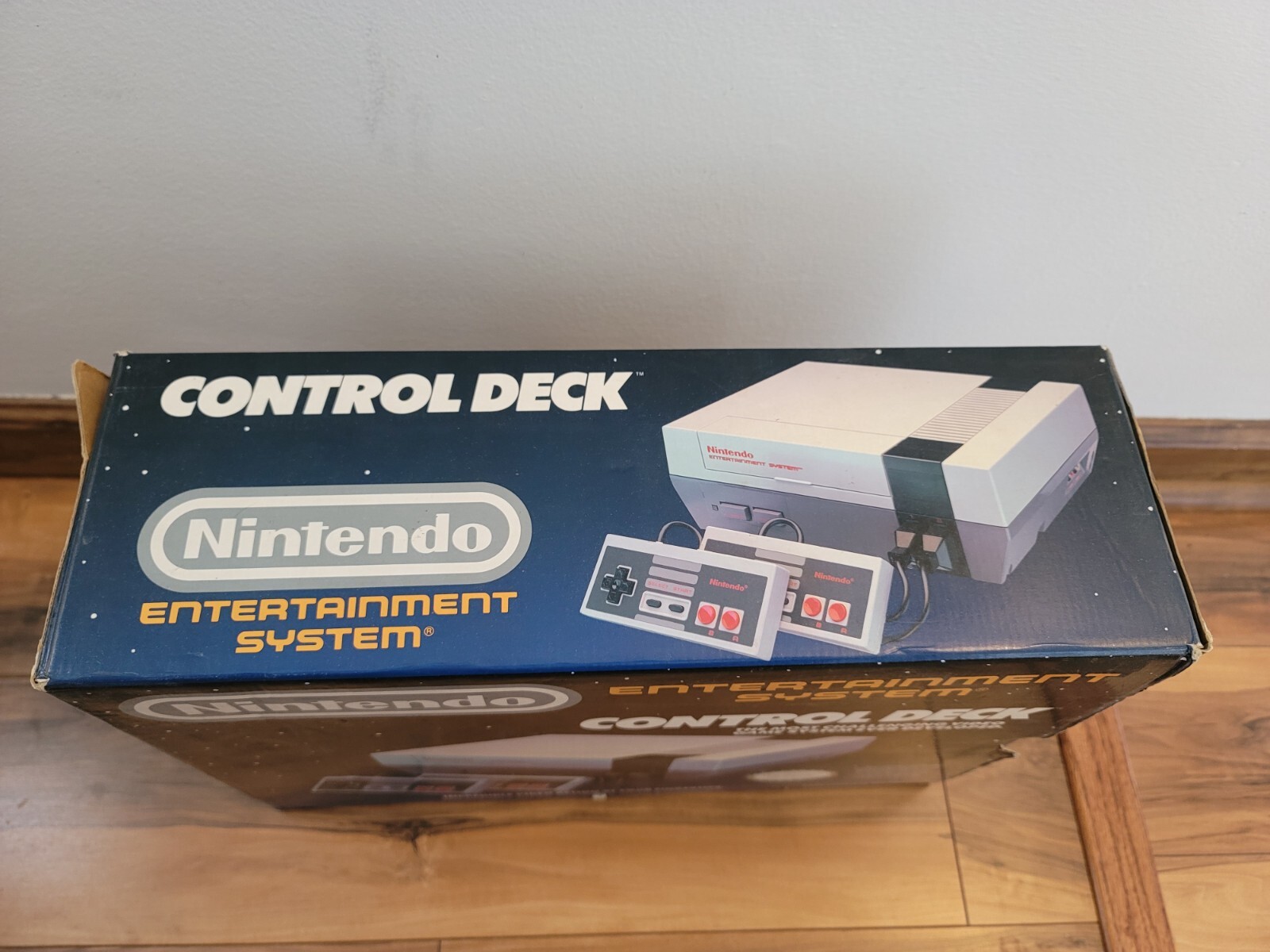 Nintendo NES Control Deck System Console CIB Complete In Box Great Shape 9