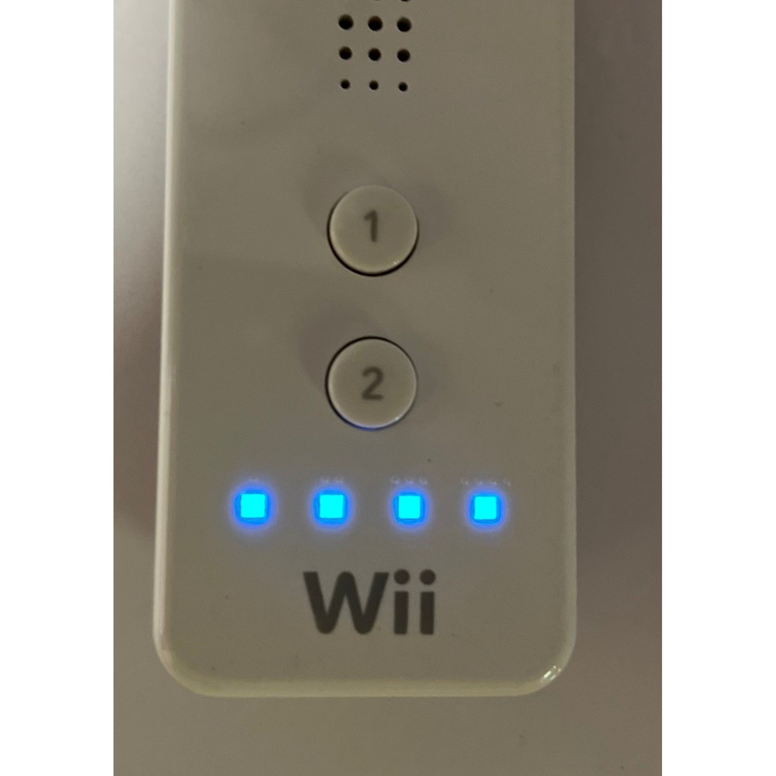 Nintendo Wii Console Cyan Blue RVL-101 Bundle Remote Nunchuk AC AV Cables