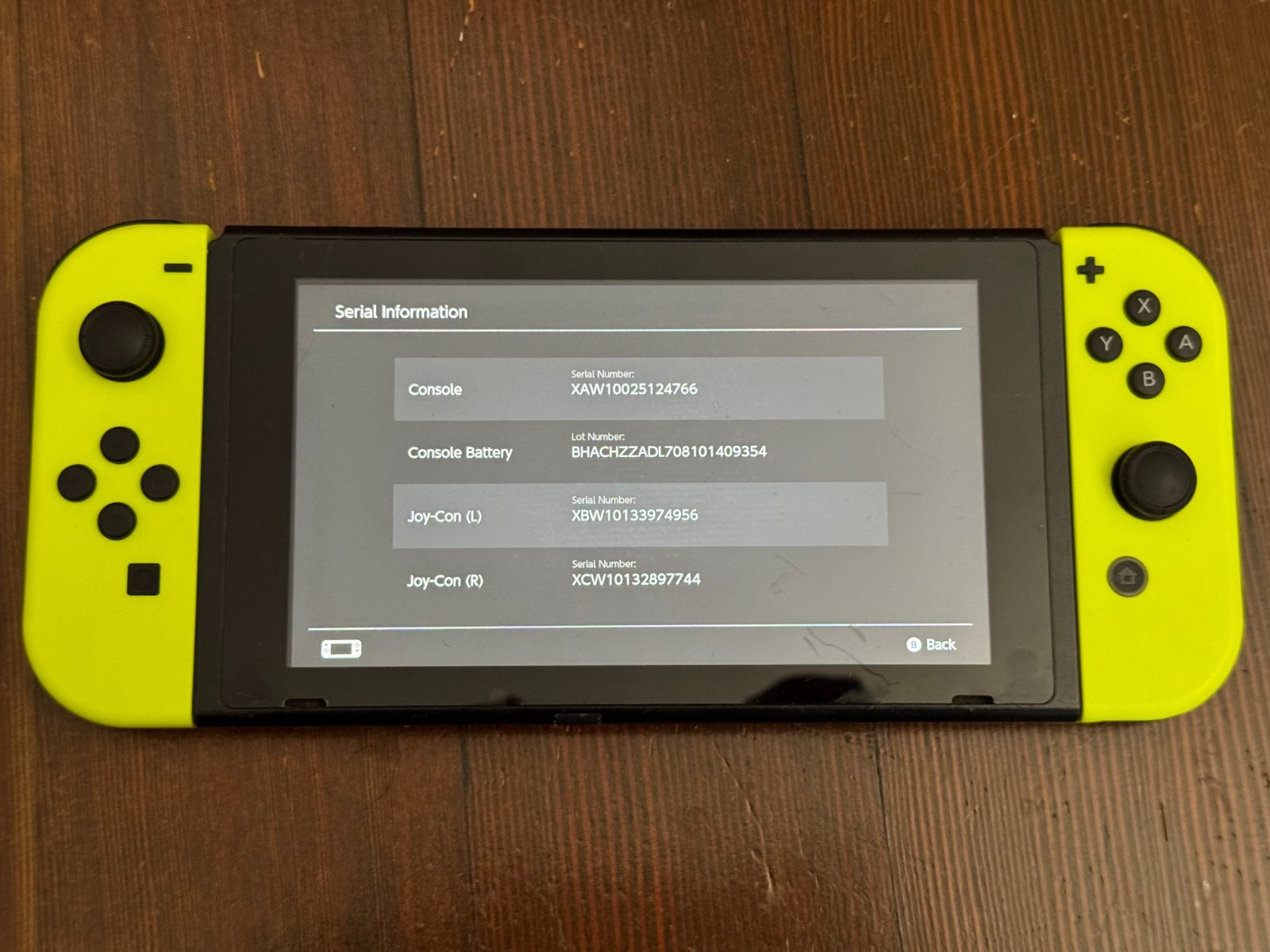 Nintendo Switch HAC-001 Tablet Console Black 32GB 720p HD Wi-Fi USB-C