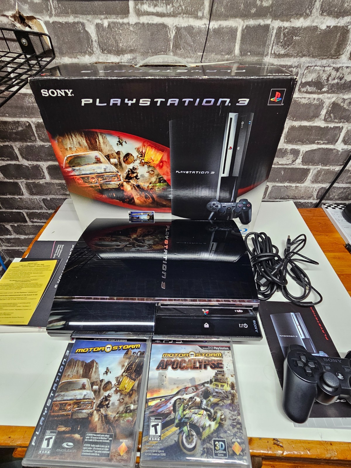 Sony PlayStation 3 MotorStorm Limited 80GB Piano Black Retro Compatible CECHE01