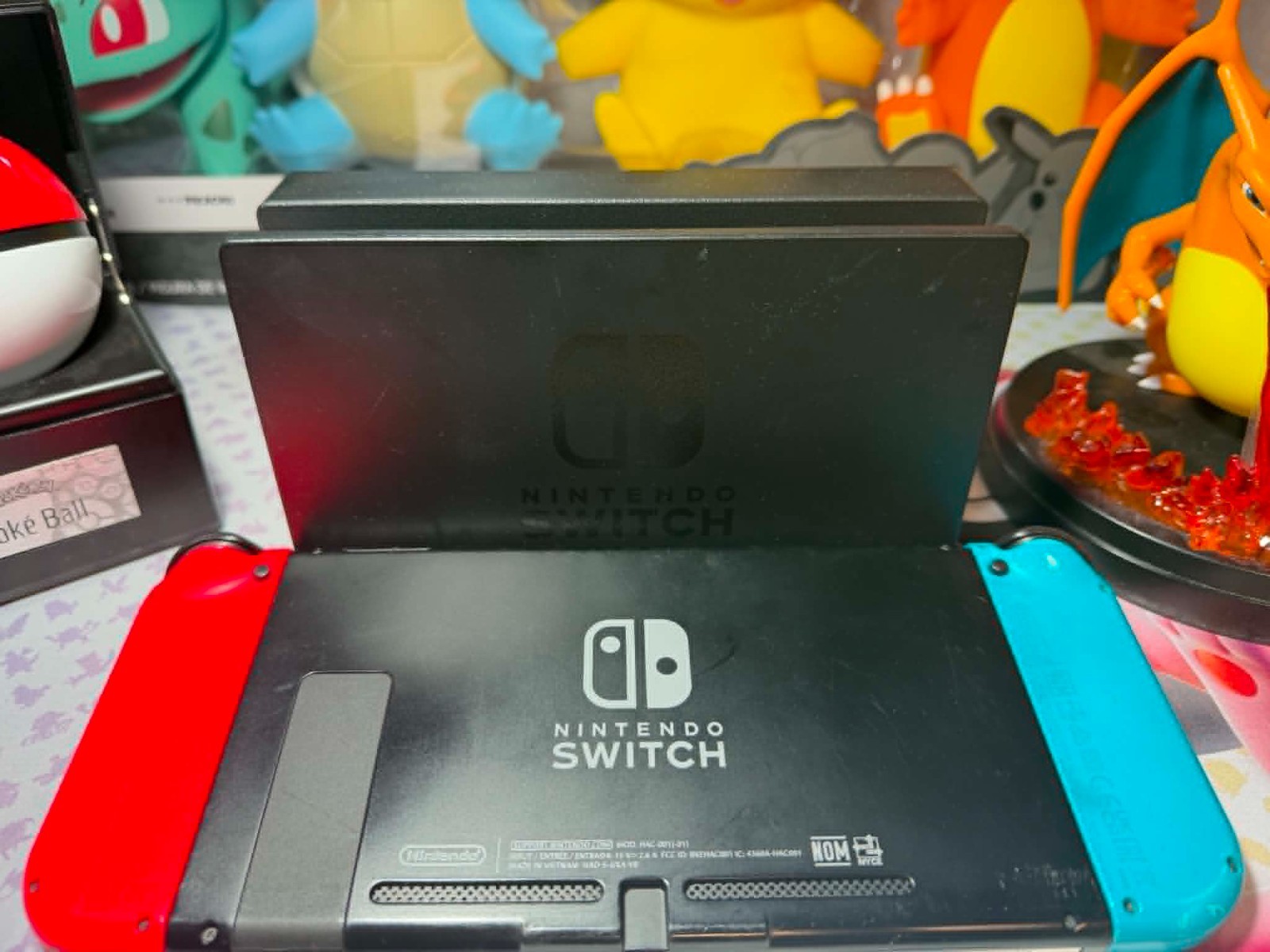 Nintendo Switch 32GB Blue/Red Joy-Con Console TESTED Some Signs Of Normal Use