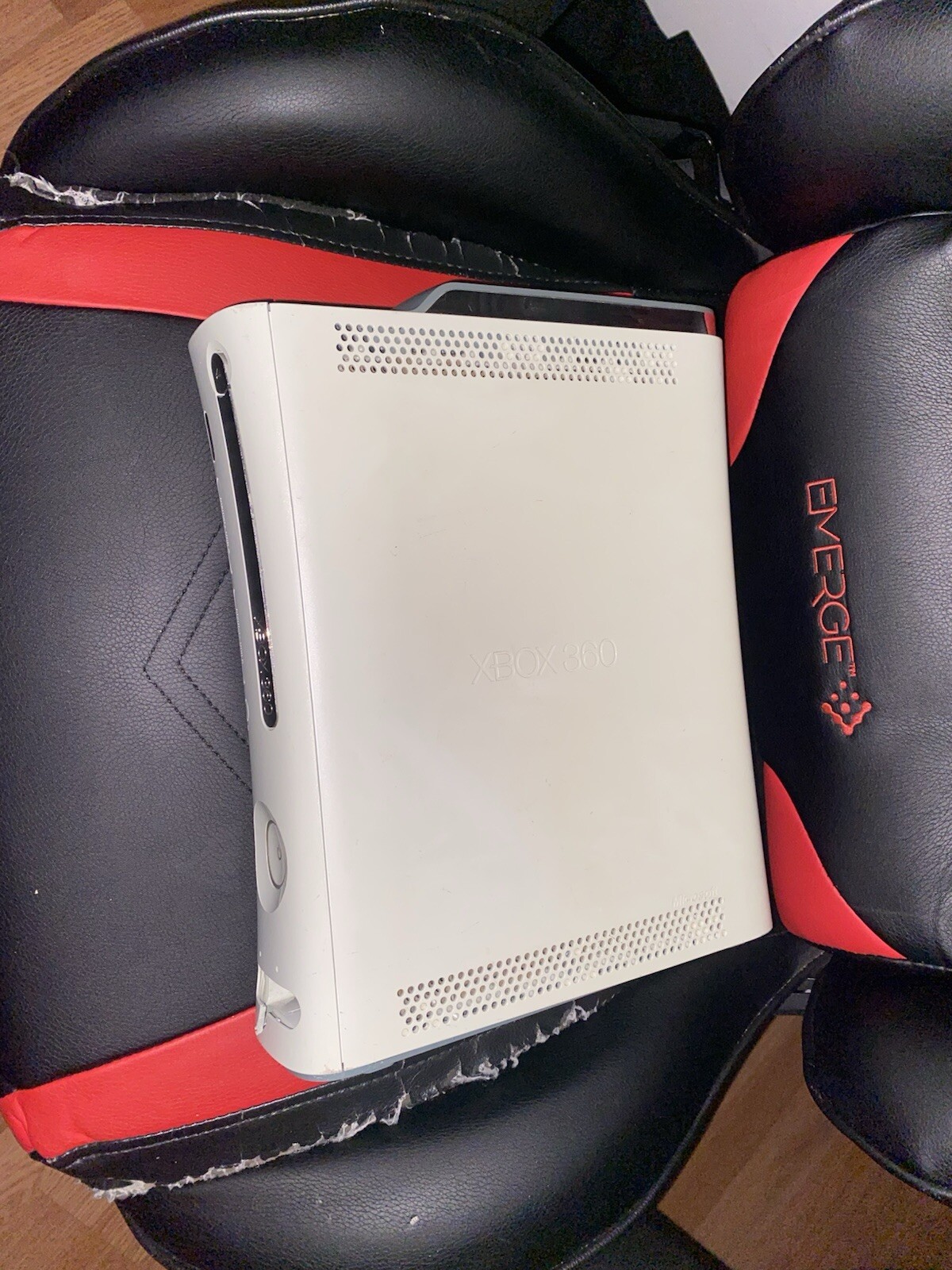 2 Xbox 360 Untested