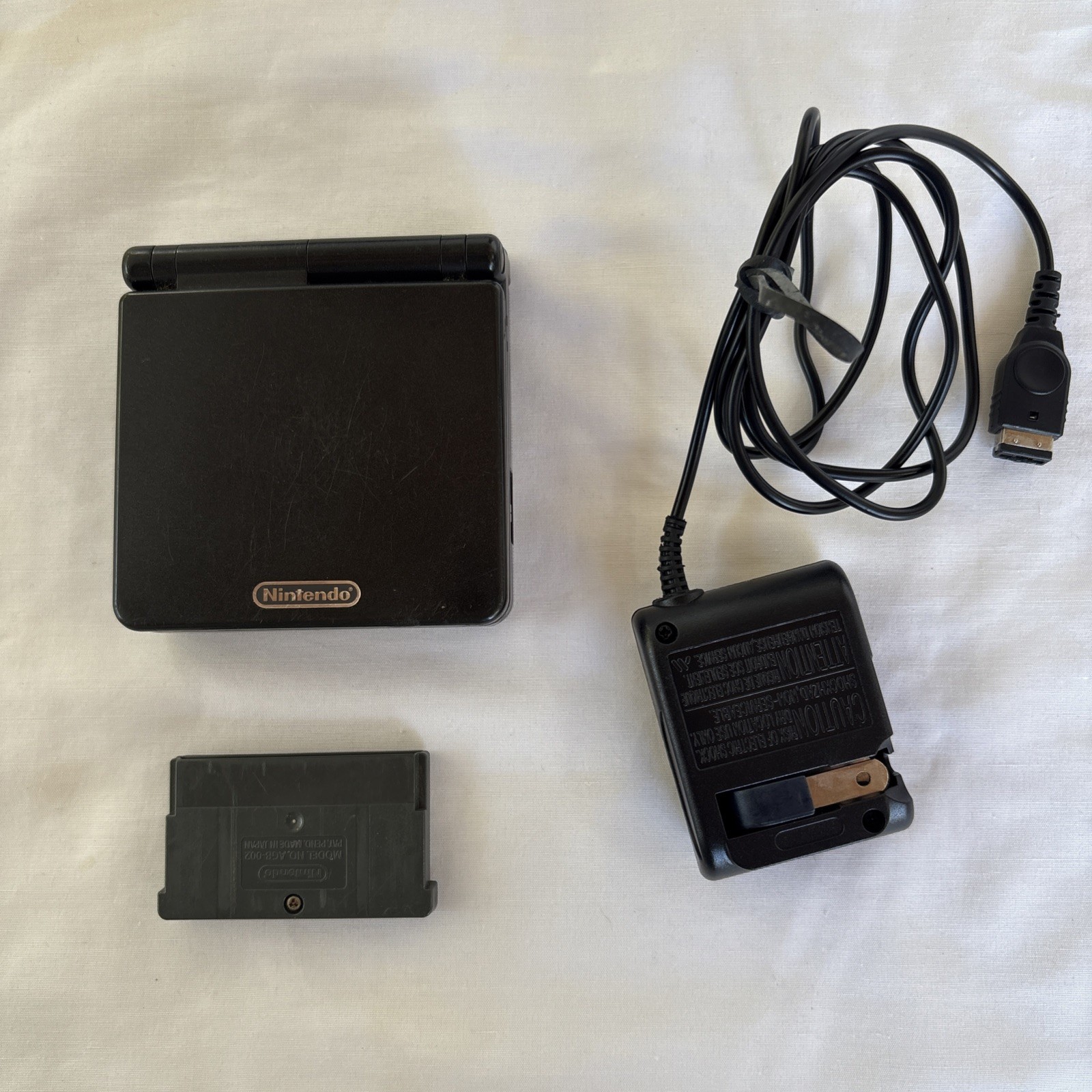 Nintendo Gameboy Advance SP Handheld System Console Onyx Black (AGS-001) Tested