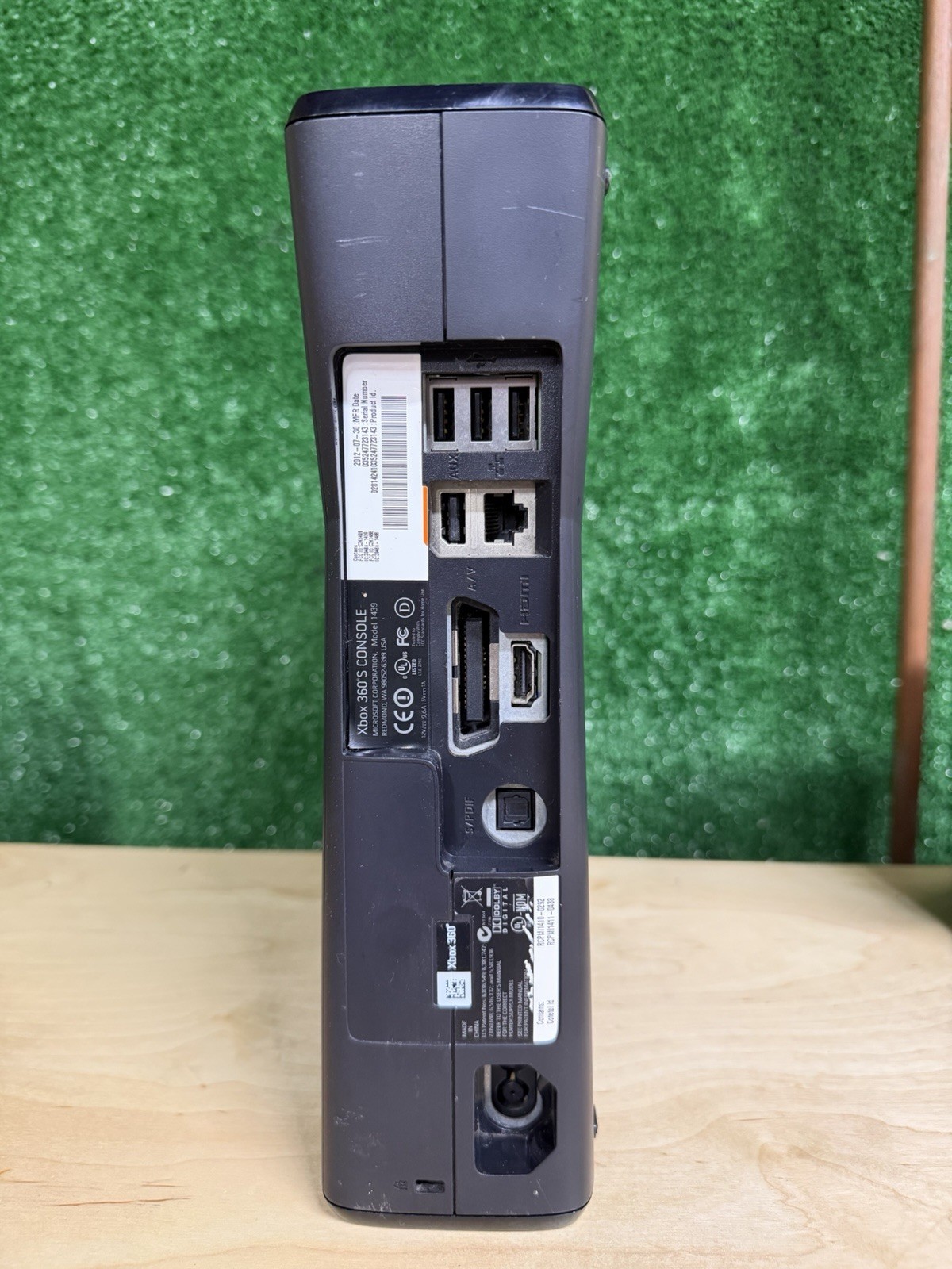 Microsoft Xbox 360 S Slim Matte Black Console Model 1439 – TESTED / WORKS 4GB