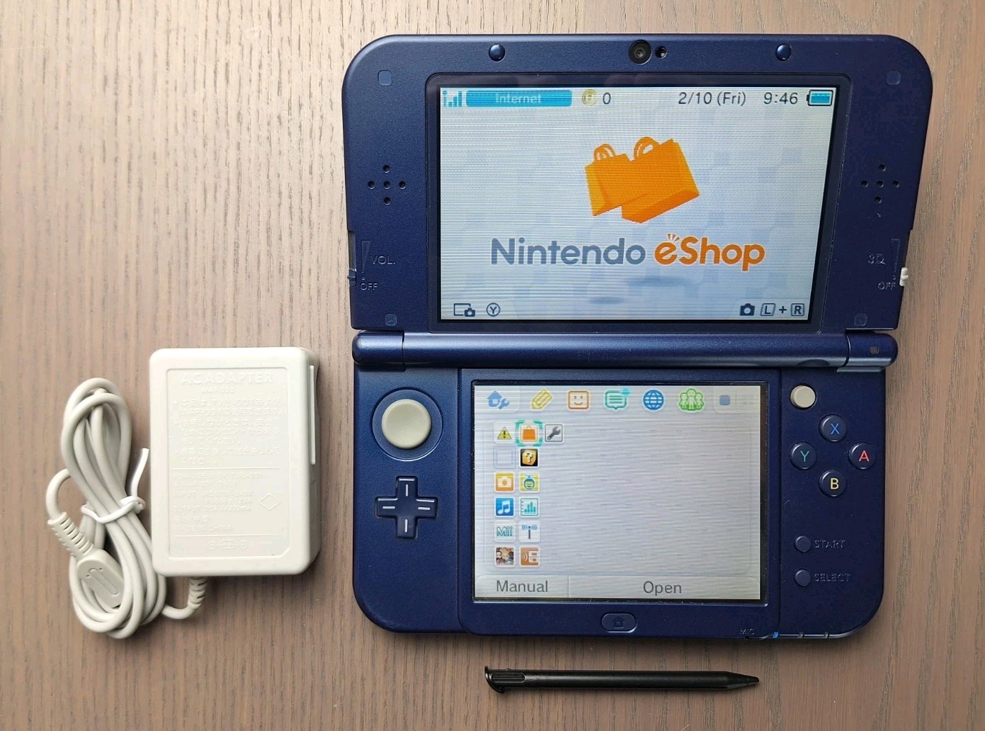 New Nintendo 3DS XL Metallic Blue Charger + 32GB SD Card | Region Free TOP IPS