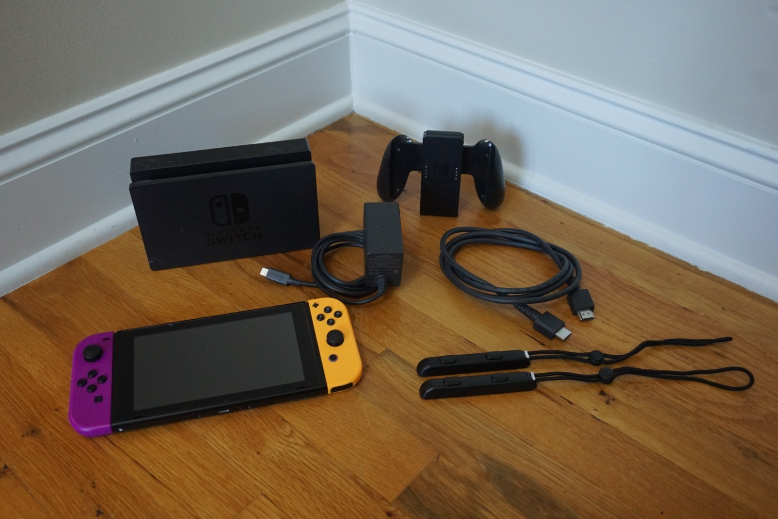 Nintendo Switch console HAC-001 docking station accessories