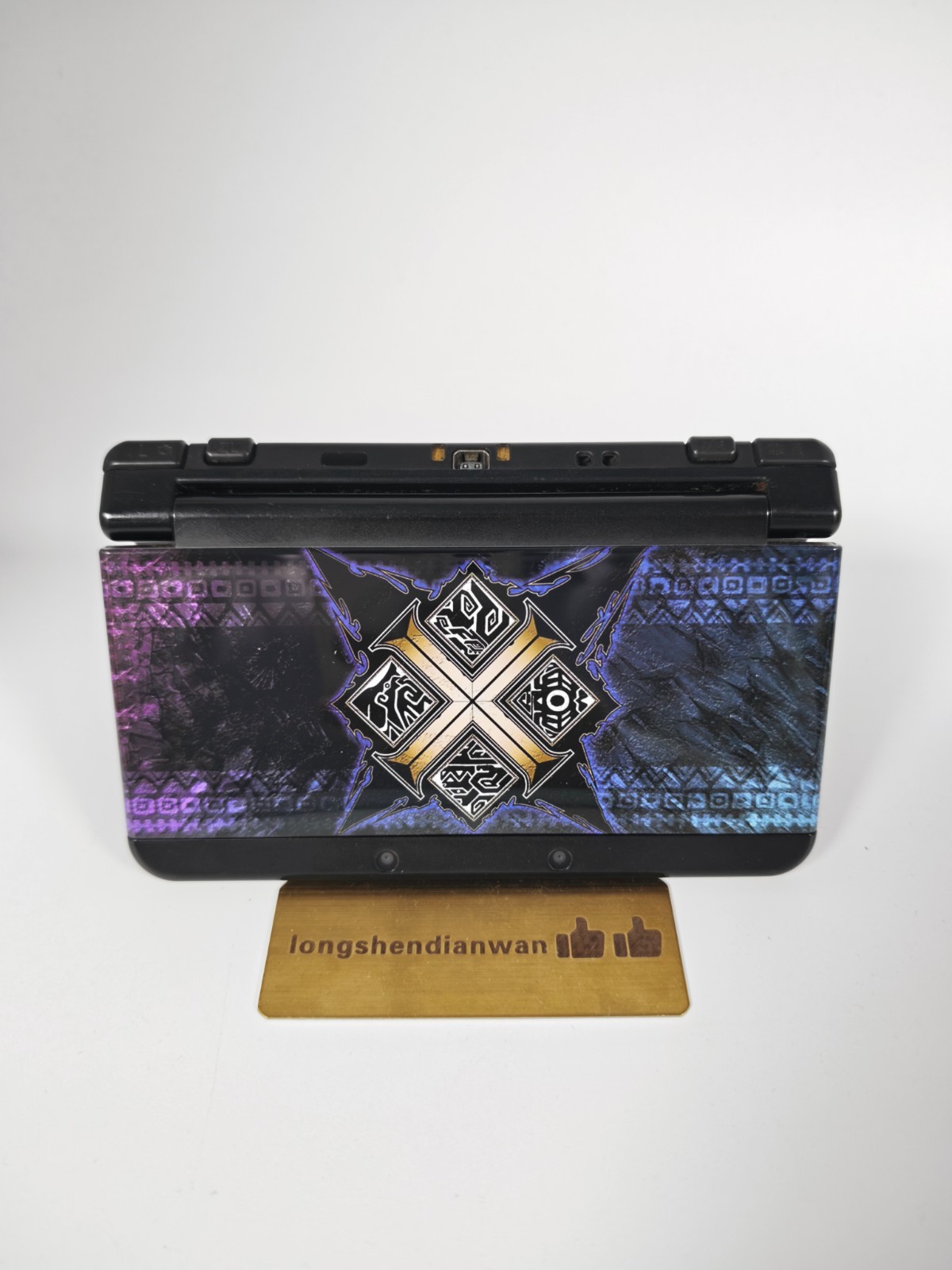 Nintendo Monster Hunter Limited Edition new3ds used game console