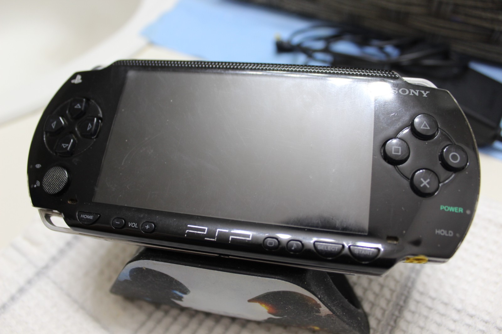 Sony PSP 1000 Portable Entertainment Pack – Black