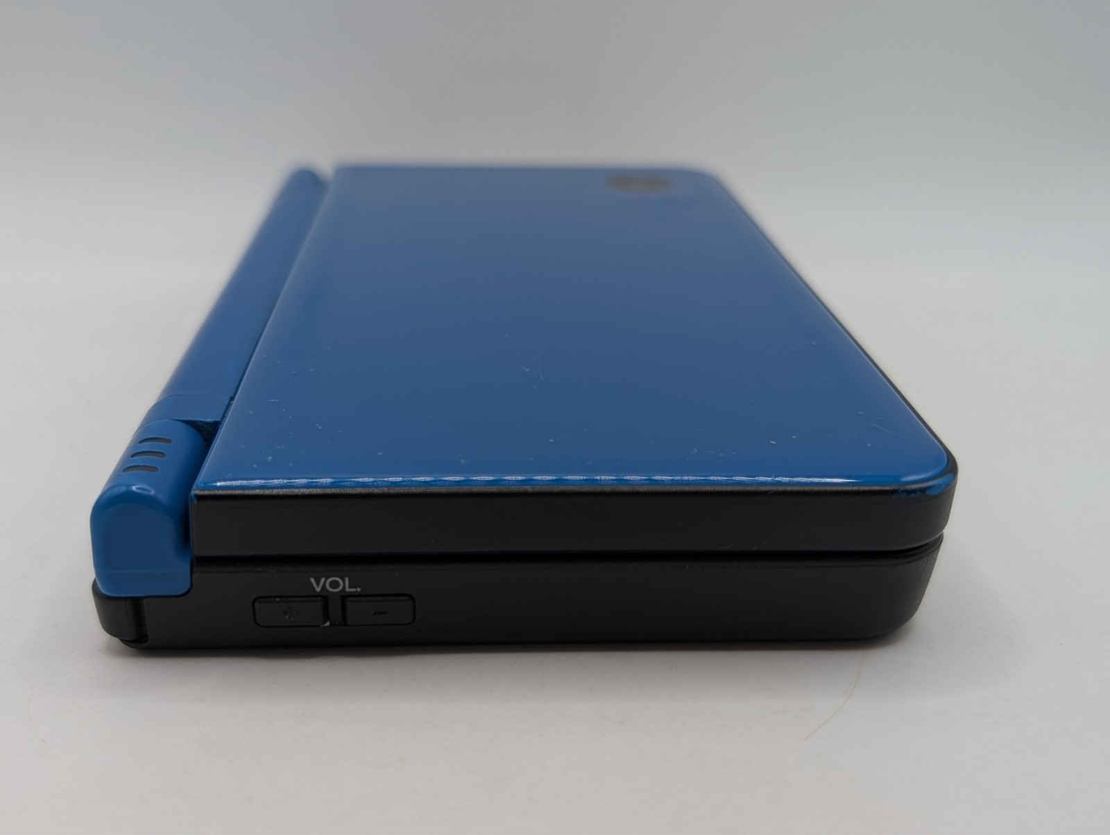 Nintendo DSi XL Blue Console Bundle w/ Charger & Mario DS Game UTL-001 USA READ
