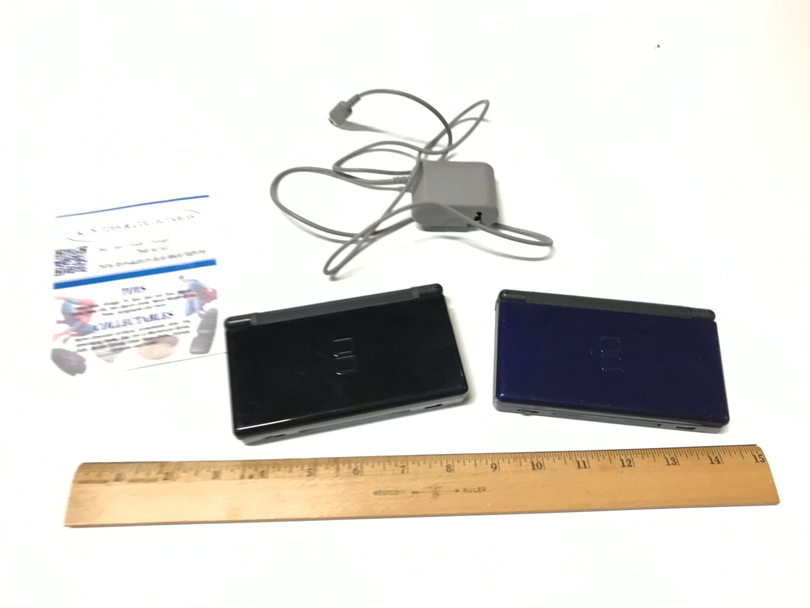 TWO 2 Nintendo DS Lite Cobalt Blue & Black Handheld Gaming Systems & W/Charger