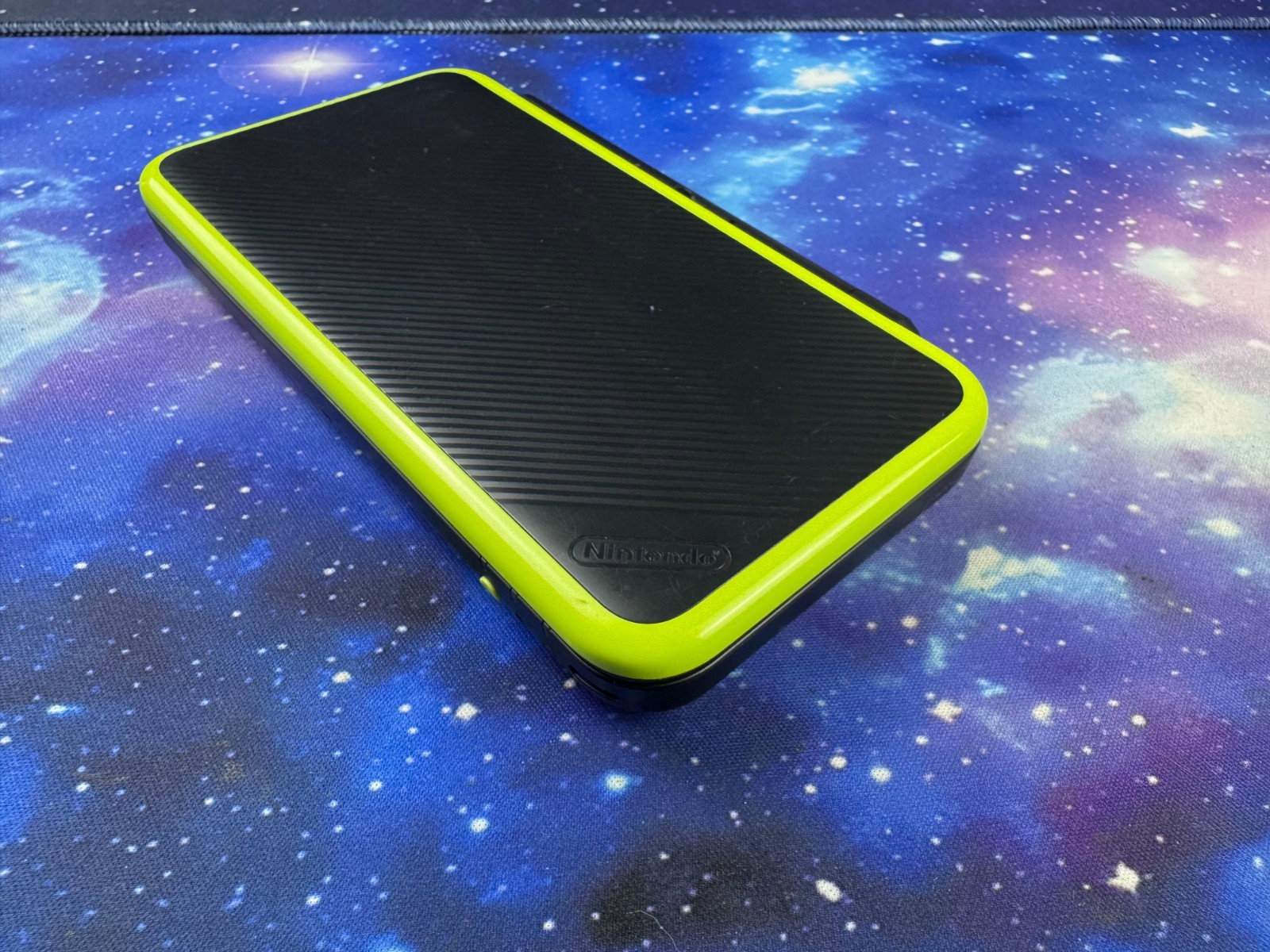 USB-C INBUILT CAPTURE CARD Lime Black New Nintendo 2DS XL Console 128gb REGFREE