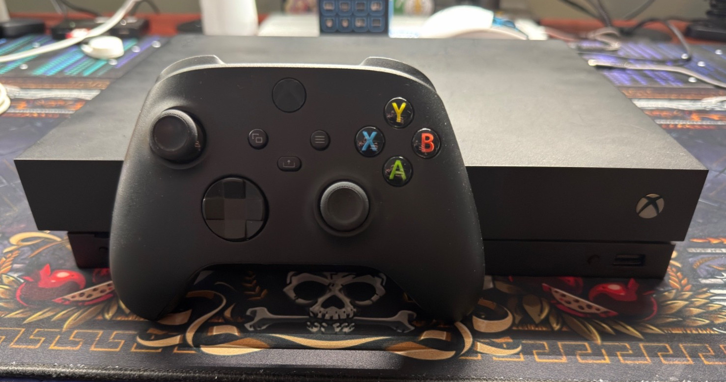 XBOX One X 1TB 4K Console, Controller, & Power Cord