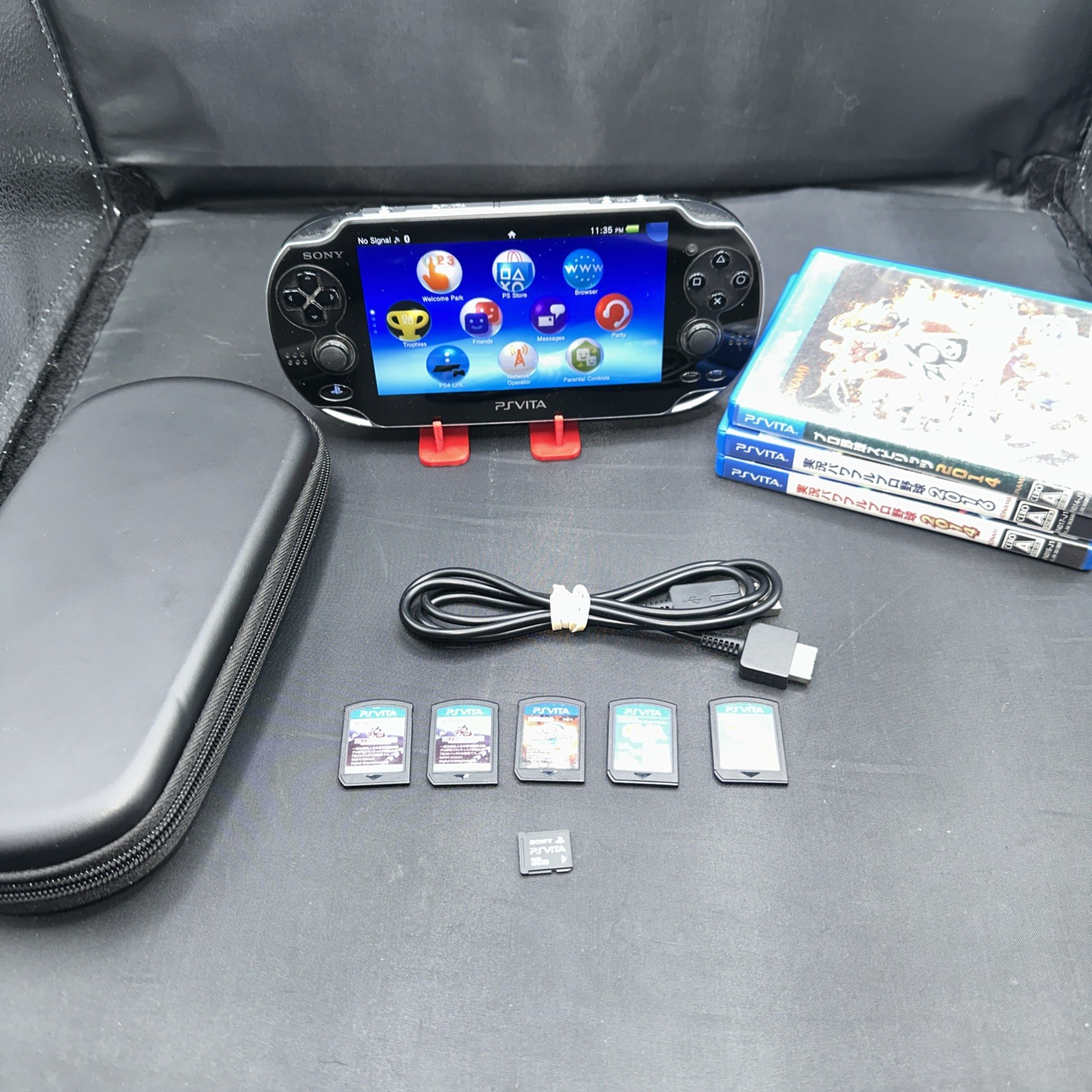 Sony PlayStation Vita PCH1101 Bundle 8 Games & 32GB Memory Tested Working