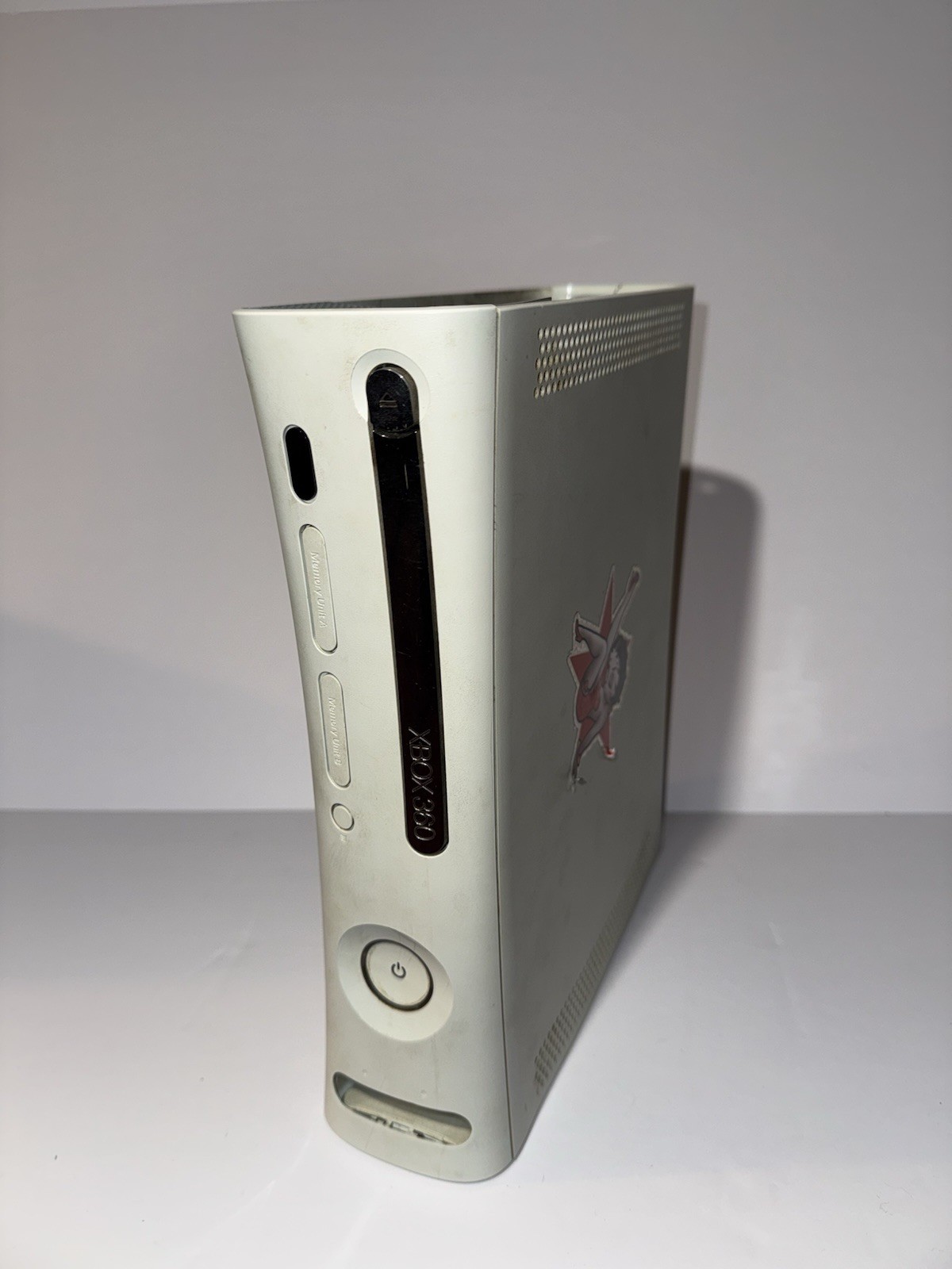 Microsoft Xbox 360 White Console 20GB HDMI Dolby Digital 1080p NTSC-U/C 2008