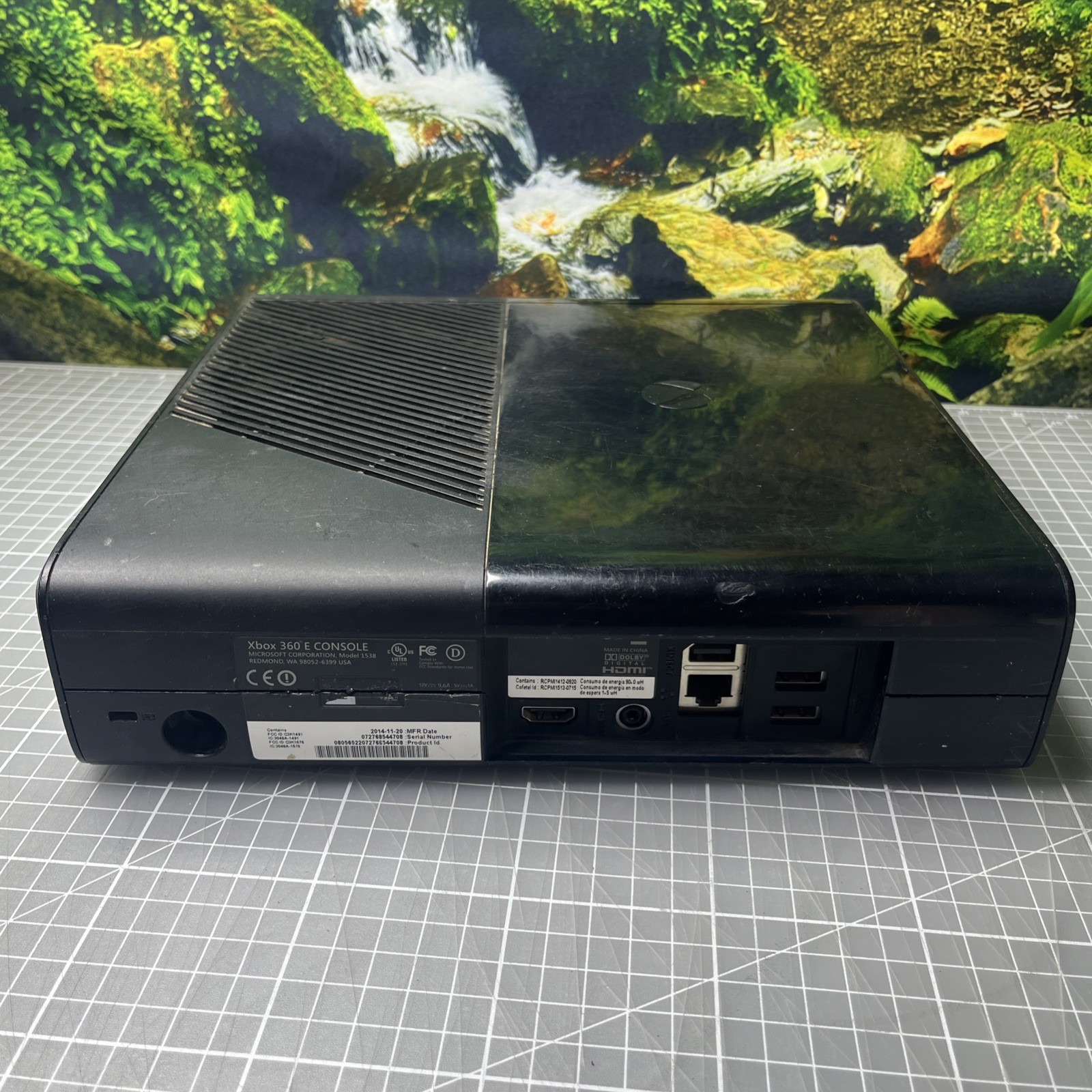 Microsoft Xbox 360 E Console – No Harddrive Parts Only