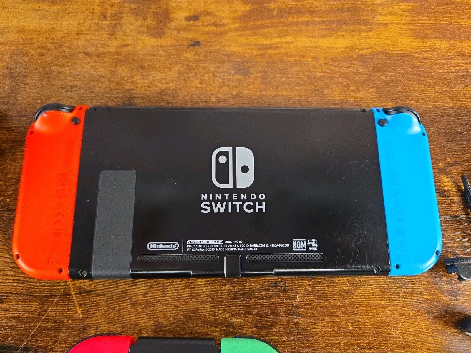 Nintendo Switch with Neon Pink & Neon Green JoyCons 32GB – HAC-001